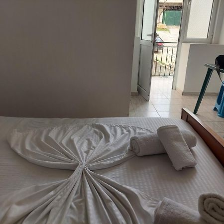 Casa Mia Economy Condos Sarandë Buitenkant foto